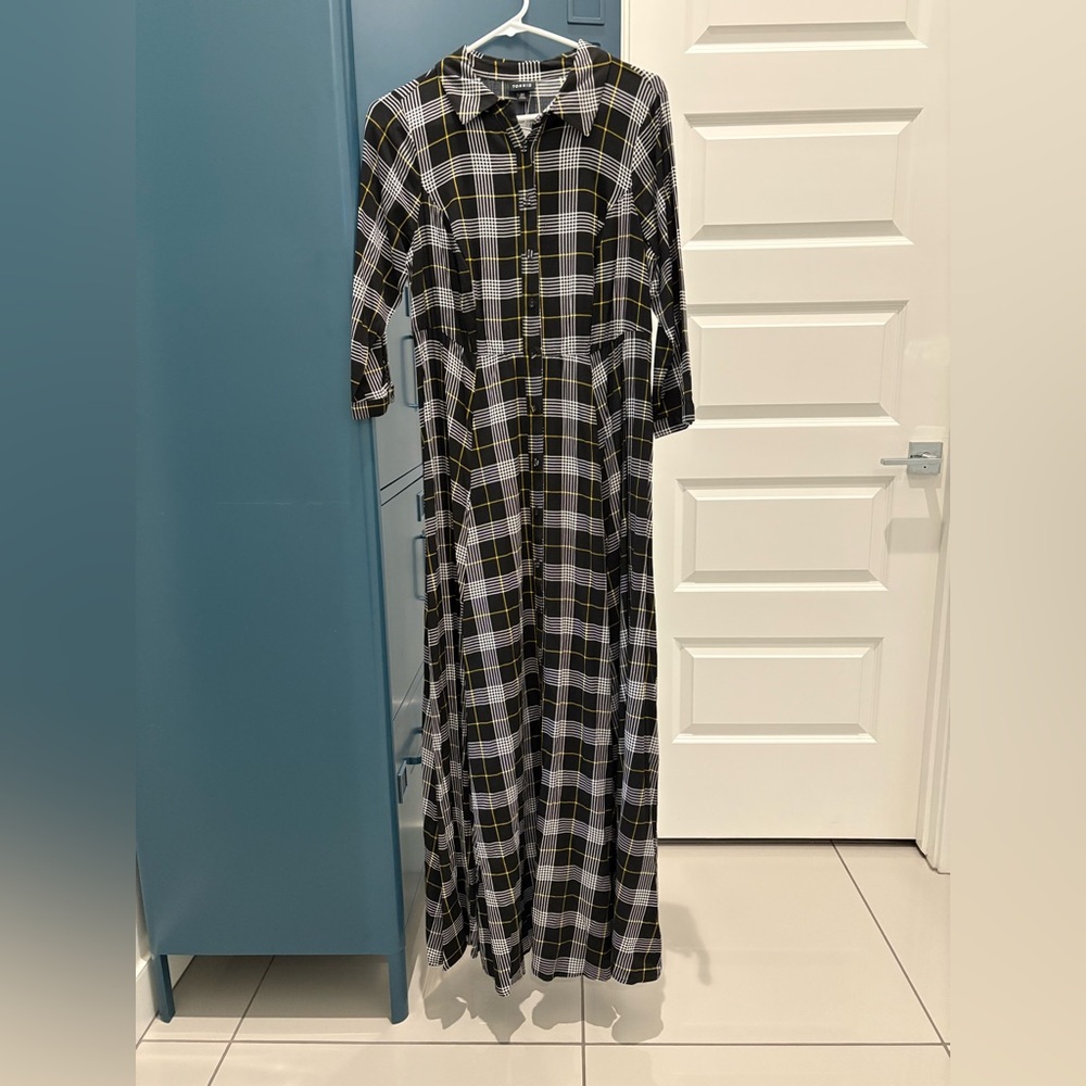 Torrid Button Front Maxi Dress Size 00 Black Plaid NWT